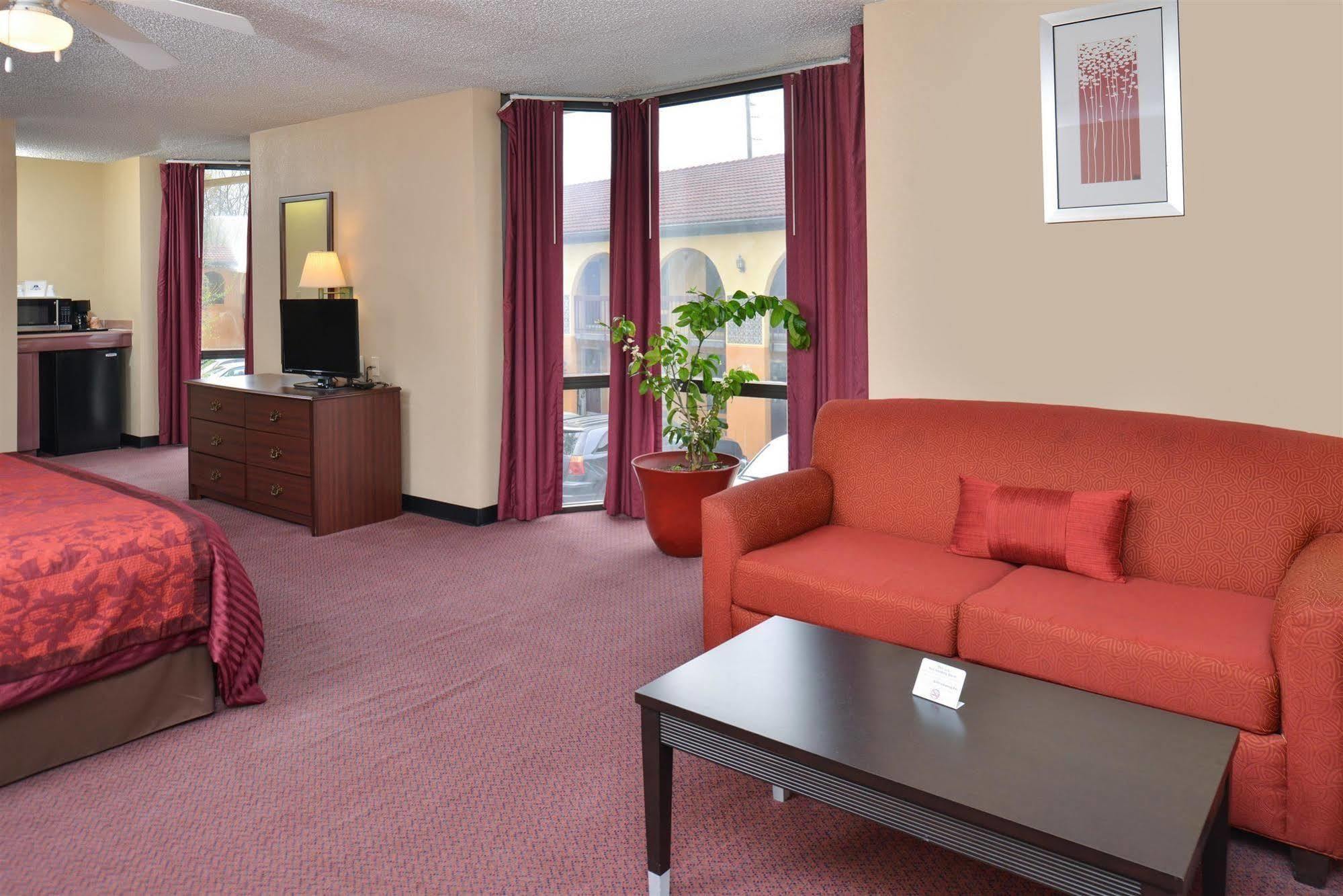 Econo Lodge Gainesville Eksteriør bilde