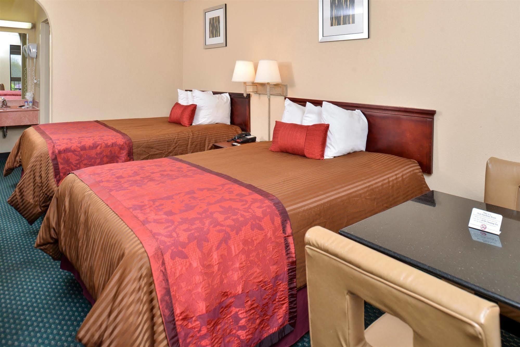 Econo Lodge Gainesville Eksteriør bilde