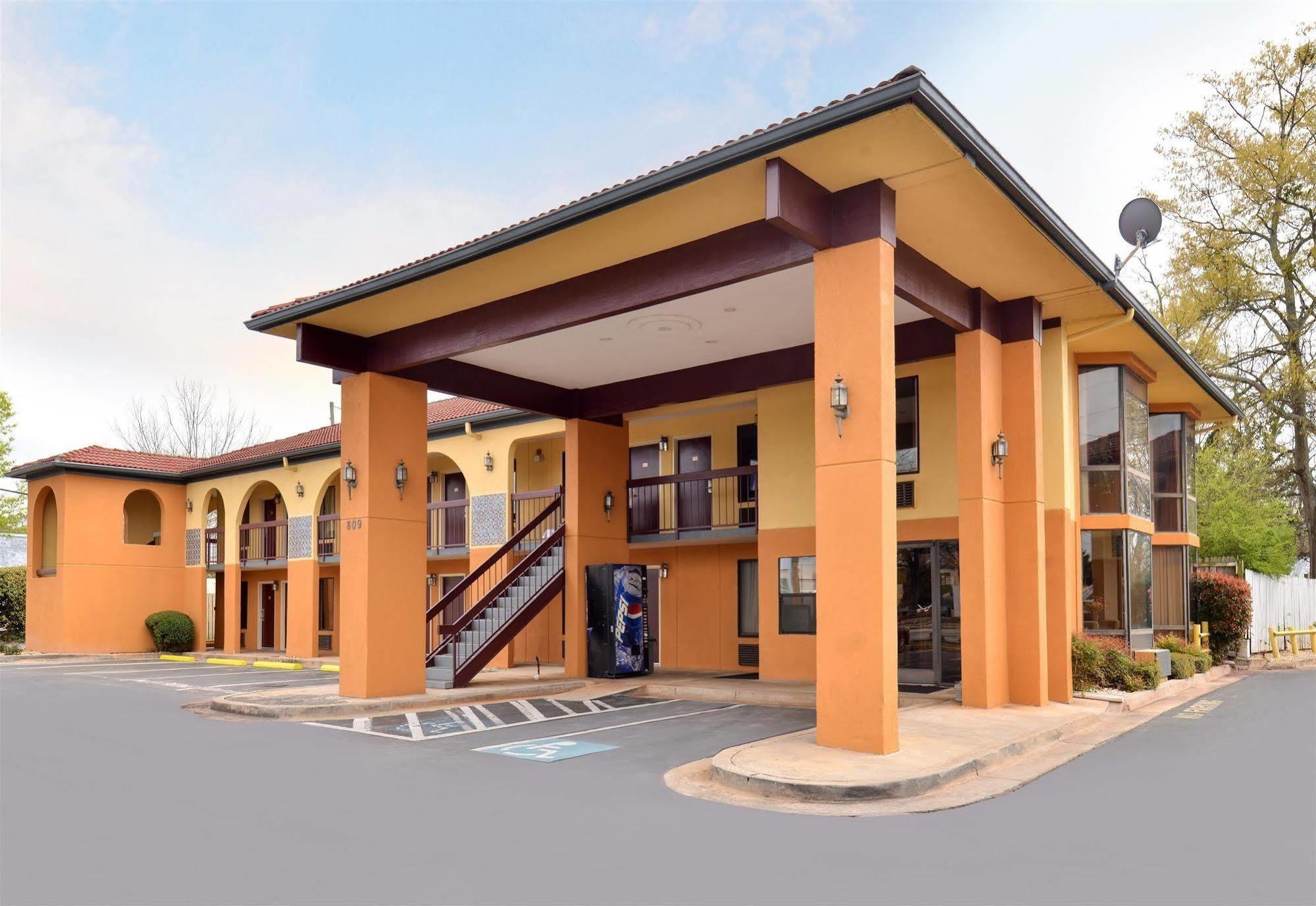 Econo Lodge Gainesville Eksteriør bilde
