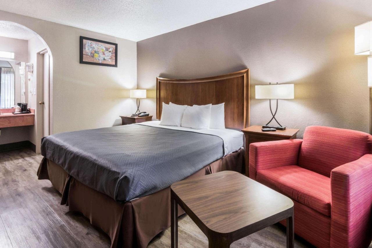 Econo Lodge Gainesville Eksteriør bilde