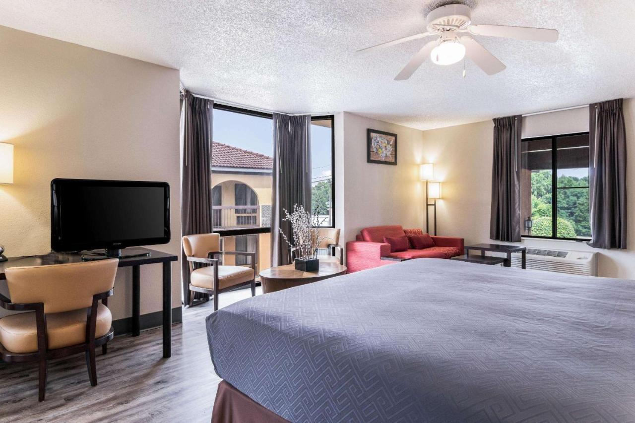 Econo Lodge Gainesville Eksteriør bilde