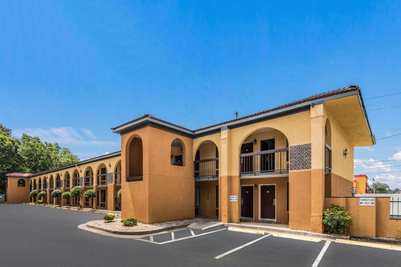 Econo Lodge Gainesville Eksteriør bilde